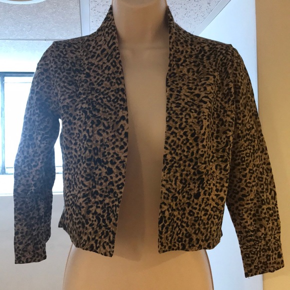 Calvin Klein Sweaters - Calvin Klein Animal print shrug